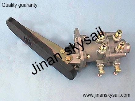 35J6K-06505 brake valve Higer KLQ6668