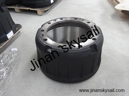 35FS3-01075-B Front brake drum Higer