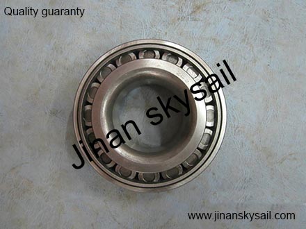 31V47-03504 Front wheel hub inner bearing Higer KLQ6125