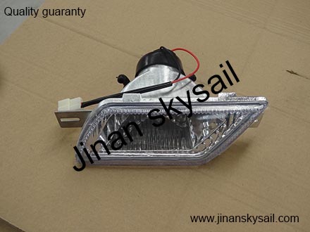 37MA1-32011-AMP Left front fog lamp Higer KLQ6108