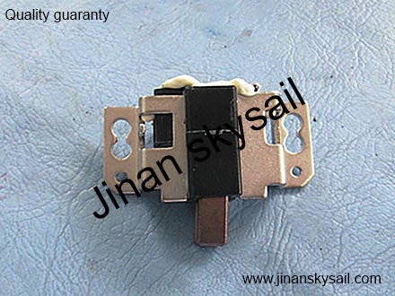 37A18-01505 Alternator brush Higer KLQ6796