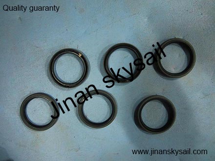 35V5C-27507 Rear brake anchor oil seal Higer KLQ6125