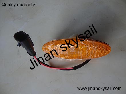 37G13-26020 Side reflector lamp higer KLQ6108