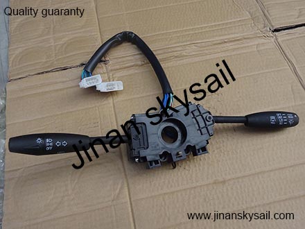 37J03-74002-A Combination switch Higer KLQ6668