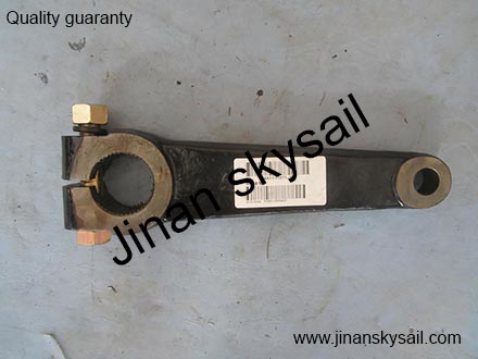 34A11-11011-JM1 Steering straight arm Higer KLQ6856