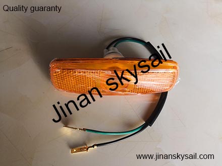 37V11-15010-A1-2 Side mark lamp side reflector Higer KLQ6119