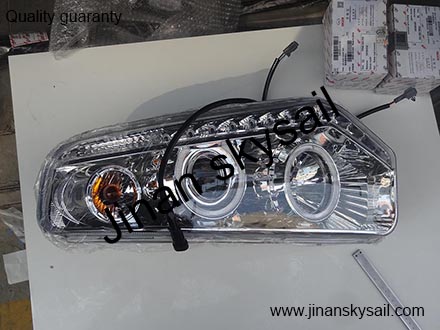 37V11-11100 Front left head lamp Higer KLQ6109