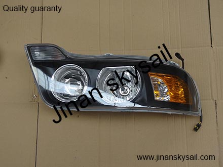 37MA1-72200-AMP Right front combination lamp Higer KLQ6108
