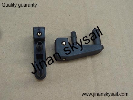 37XA5-28516FP Right wiper water nozzle Higer KLQ6108