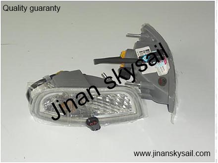 37MA1-73220 Right rear reverse lamp Higer KLQ6108