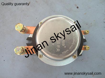 37T62-02101A 00001 37T62-02101A Battary switch Higer KLQ6796 KLQ6108 KLQ6119