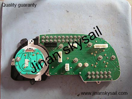 38Q11-01100A Combination meter Higer KLQ6796