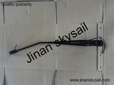 37V03-28506 Right wiper arm Higer KLQ6119