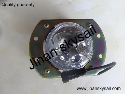 37VC1-11120-AMP-A1 Head lamp far light without small light Higer KLQ6125