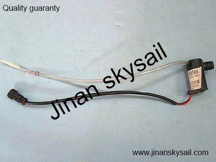 37V03-28605-AMP Wiper water tank motor Higer KLQ6125
