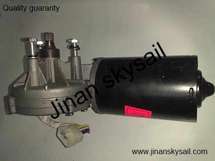 37V03-28501 Wiper motor Higer KLQ6119