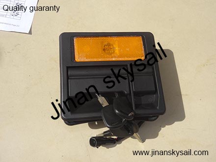 55V01-08310 Bagage compartment door lock with side lamp Higer KLQ6119