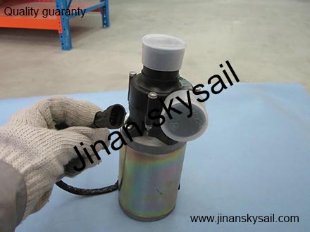 81E01-01524 Heater water pump Higer KLQ6125