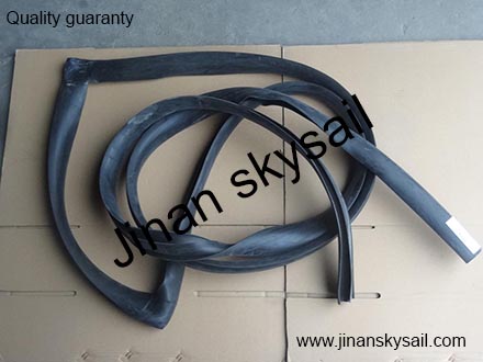 61V02-00032 Inner door window rubber seal Higer KLQ6119