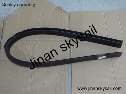 61MA1-01663 Door middle rubber seal Higer KLQ6108