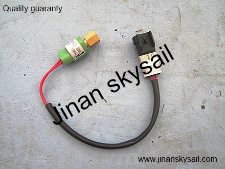 81KA5-11501-B-O1 AC condenser high pressure switch Higer KLQ6119