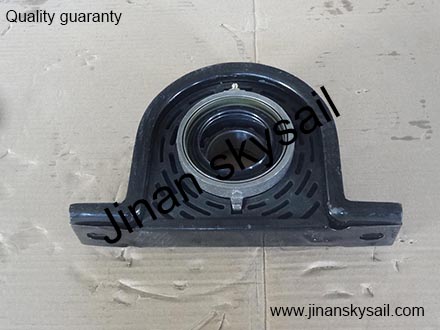 2202-100K1635GQ Propeller shaft center support Higer KLQ6668