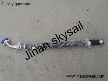 81SA4-11508-B-O AC compressor Low pressure hose Higer KLQ6119