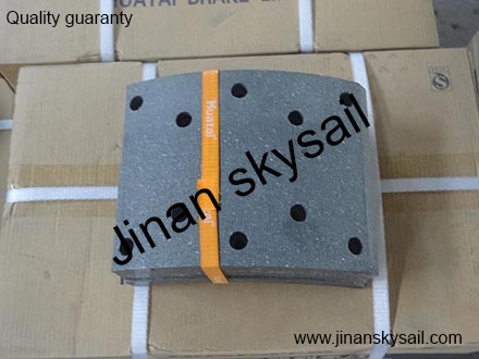3501N12-105-B Front brake lining Higer KLQ6119Q