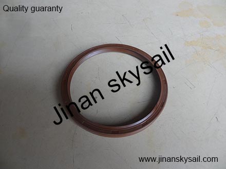 150-1002062 122X141X11.8 Rear oil seal Higer KLQ6796