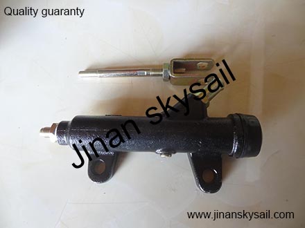 1604N-010 Clutch master cylinder Higer