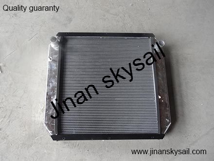 1301010K120 13C49-01511 Radiator Higer KLQ6668