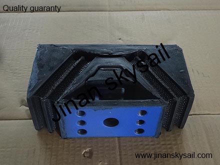 320200080 10SA9-01060 Engine rear mounting cushion Higer KLQ6108 KLQ6125