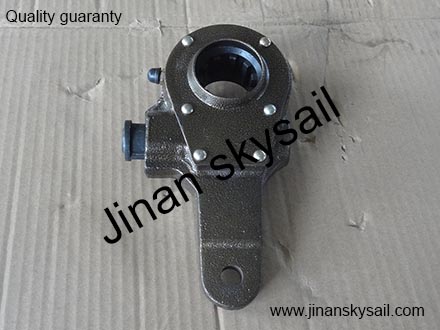 KLQ6668-BSAL Left brake slack adjuster Higer KLQ6668
