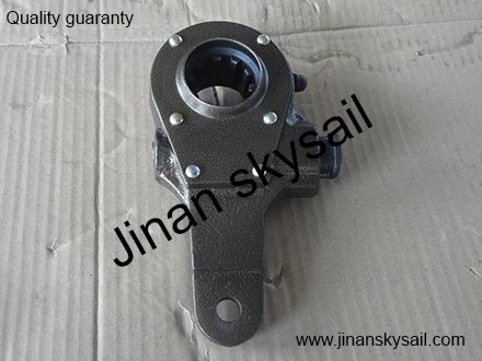 KLQ6668-BSAR Right brake slack adjuster Higer KLQ6668