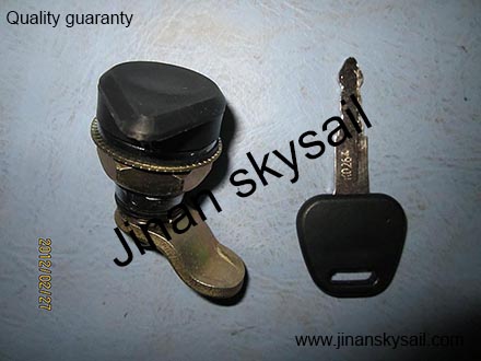 55V01-08420 Fuel tan